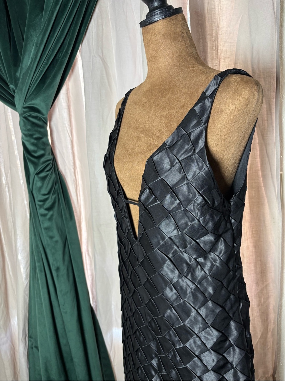 Zara Black Textured Mini Dress - Picture 2 of 10